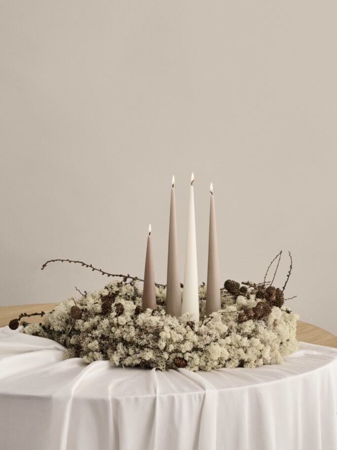 Ester & Erik stožasta ukrasna svijeća - Slika 2