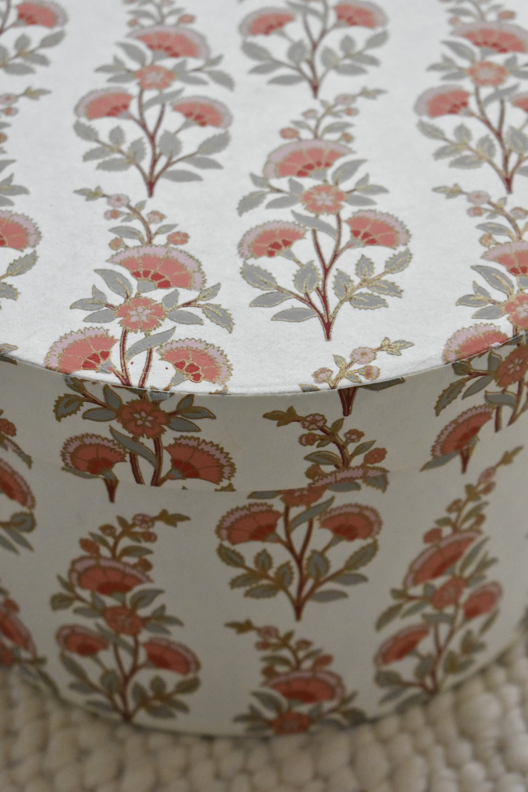 Okrugla dekorativna kutija Calla crvena L