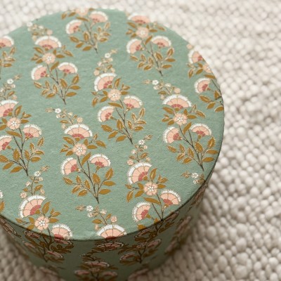 Okrugla dekorativna kutija Calla zelena L